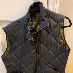 J Crew medium men’s black vest